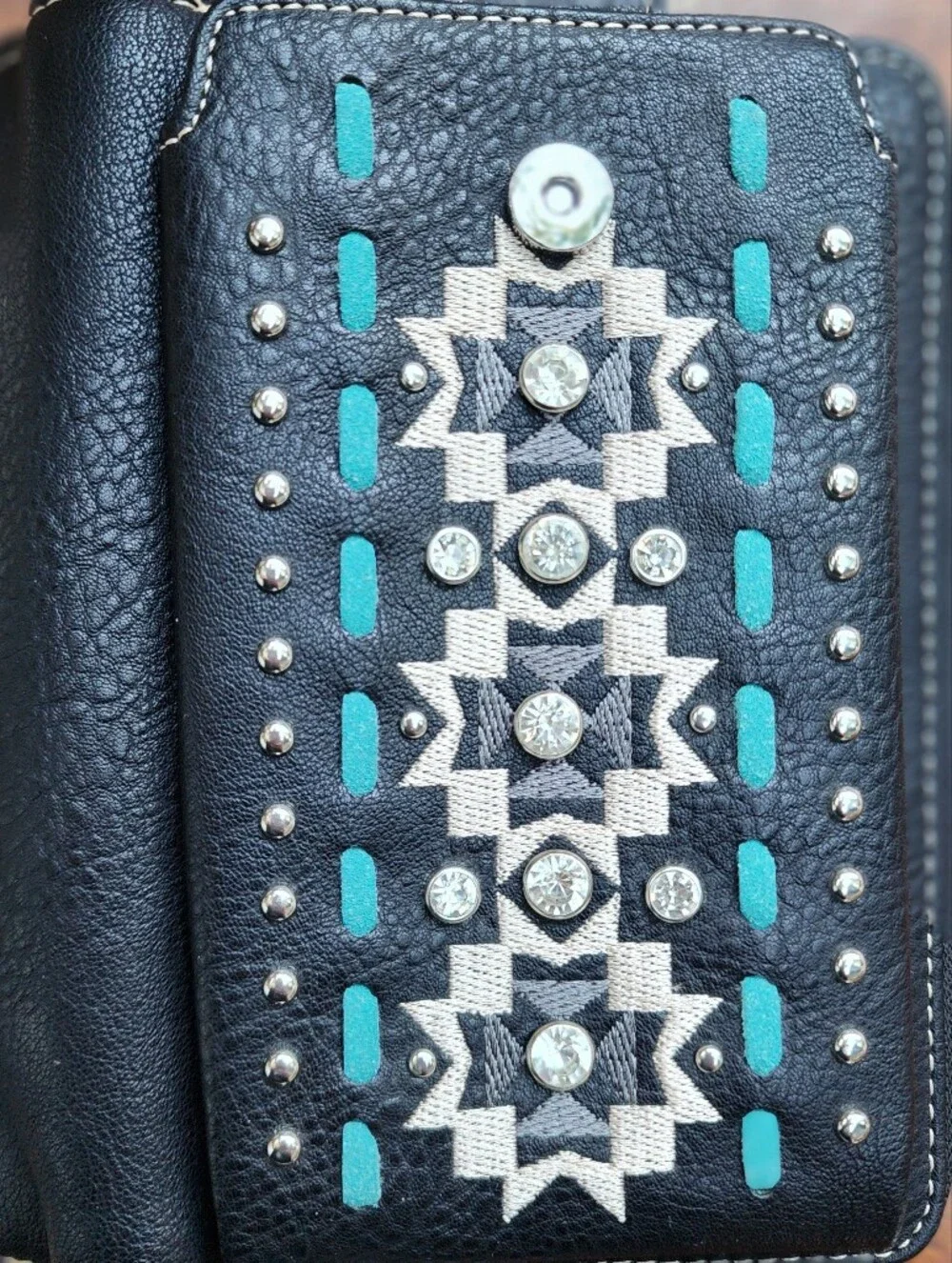 NWOT American Bling Montana West Aztec Embroidered Crossbody Wallet Purse Black